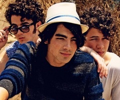 Jonas Brothers