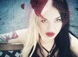Porcelain Black
