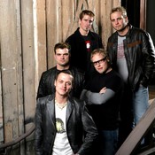 Фотография 3 Doors Down 7 из 13