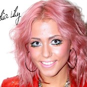 Фотография Amelia Lily 22 из 37