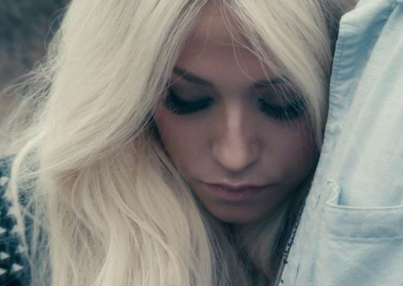 Фотография Amelia Lily 23 из 37