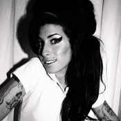 Фотография Amy Winehouse 63 из 103
