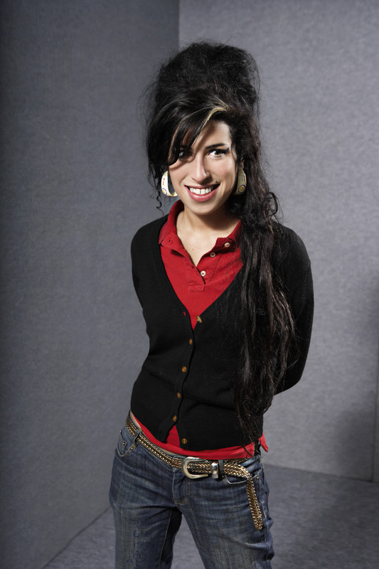 Фотография Amy Winehouse 49 из 103