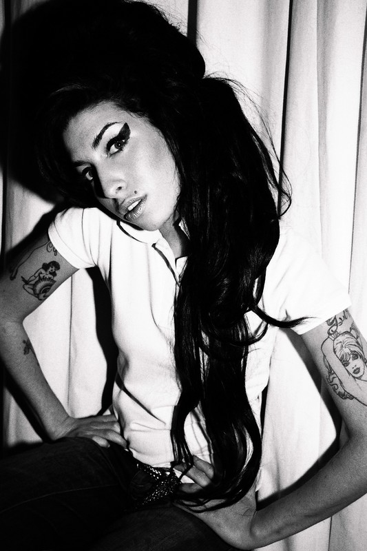 Фотография Amy Winehouse 64 из 103