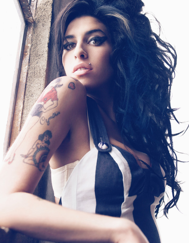 Фотография Amy Winehouse 57 из 103