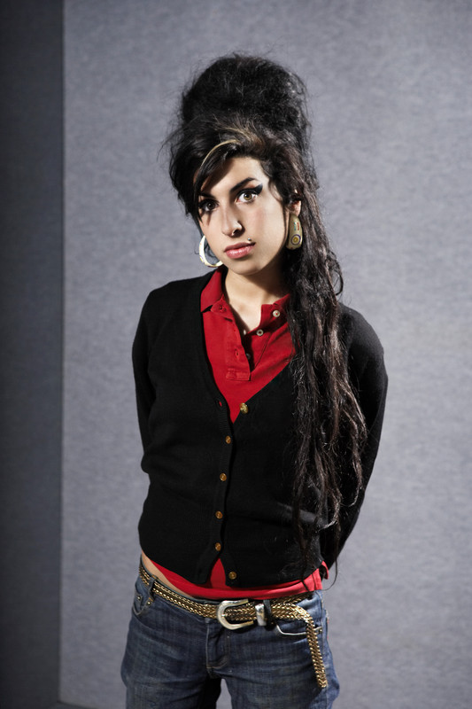 Фотография Amy Winehouse 48 из 103