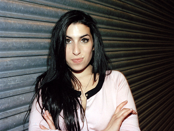 Фотография Amy Winehouse 13 из 103