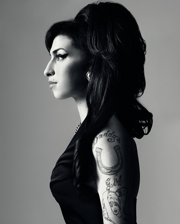 Фотография Amy Winehouse 28 из 103