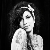 Фотография Amy Winehouse 38 из 103