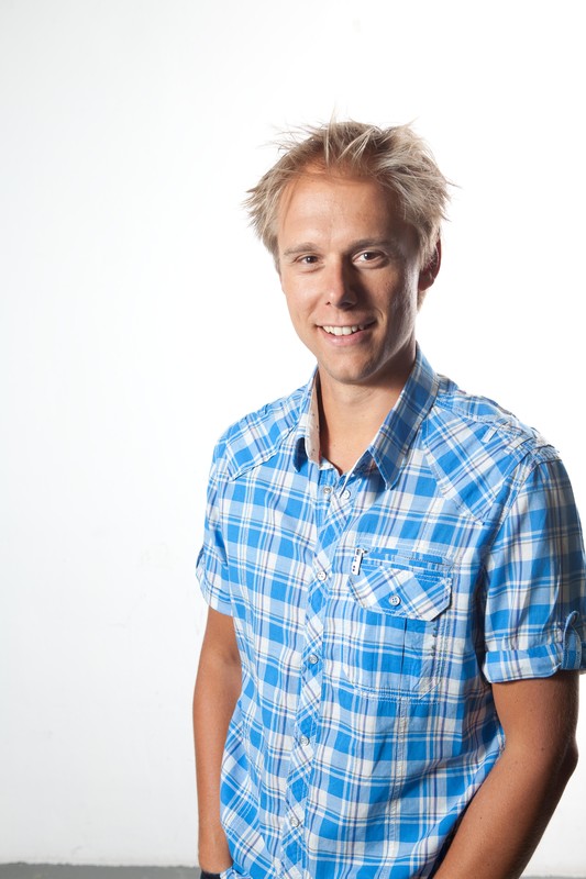 Фотография Armin van Buuren 22 из 49