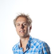 Фотография Armin van Buuren 25 из 49