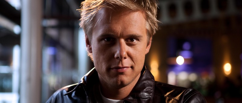 Фотография Armin van Buuren 37 из 49