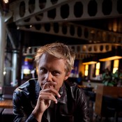 Фотография Armin van Buuren 39 из 49