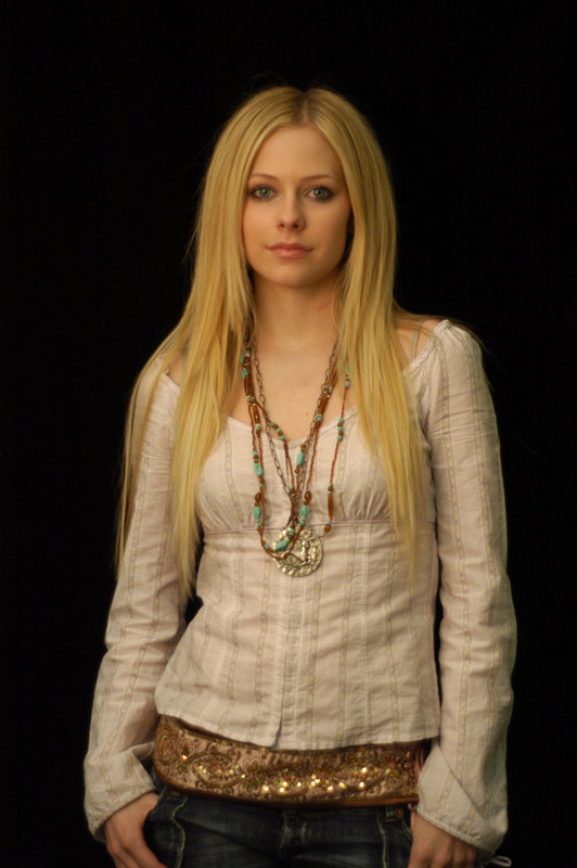 Фотография Avril Lavigne 7 из 186