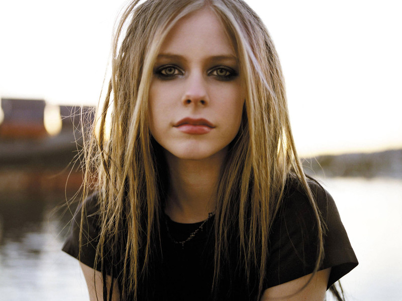 Фотография Avril Lavigne 79 из 186