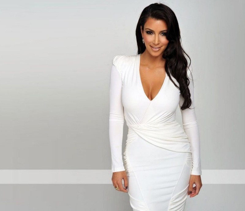 Фотография Kim Kardashian 16 из 61