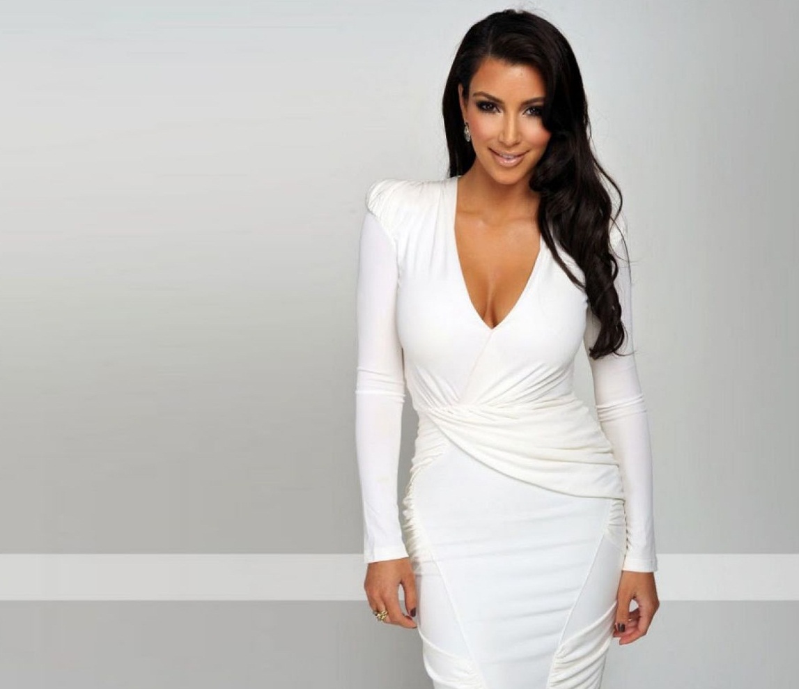 Фотография Kim Kardashian 16 из 61.