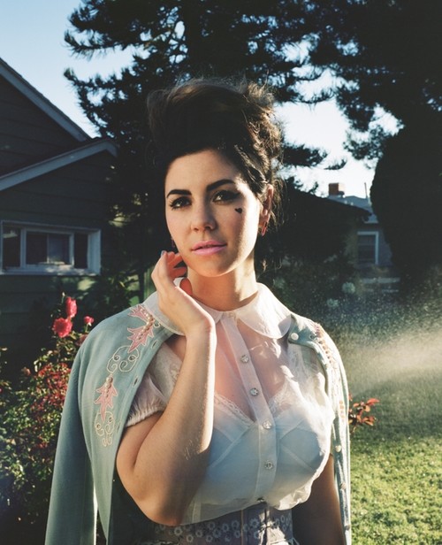 Фотография Marina and the Diamonds 3 из 12