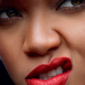Фотография Rihanna 208 из 230