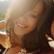 Фотография Rihanna 13 из 230