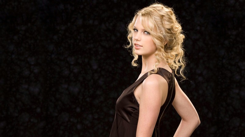 Фотография Taylor Swift 11 из 141