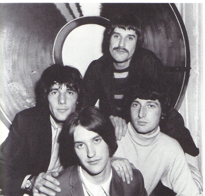 Фотография The Kinks 9 из 30