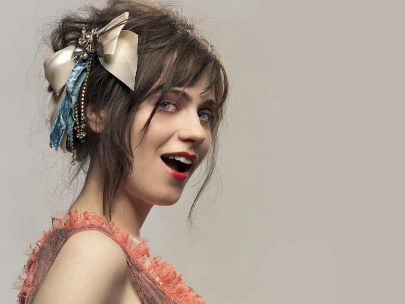 Фотография Zooey Deschanel 33 из 89